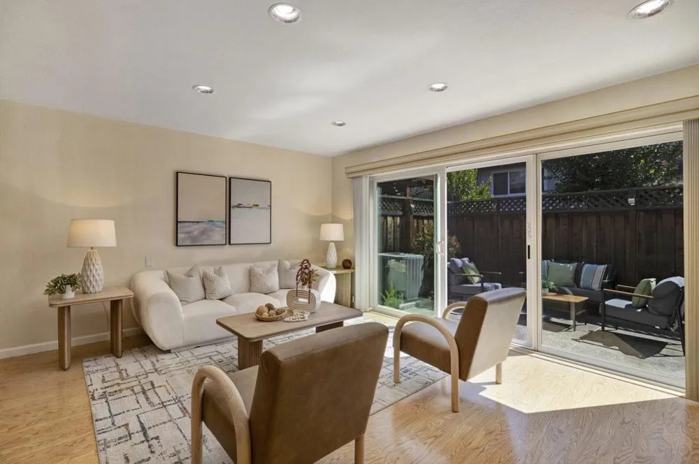 1396 Pinehurst Square San Jose, CA 95117
