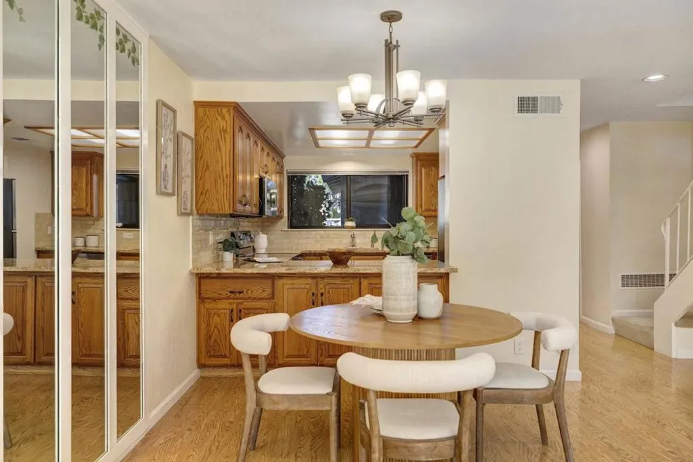 1396 Pinehurst Square San Jose, CA 95117