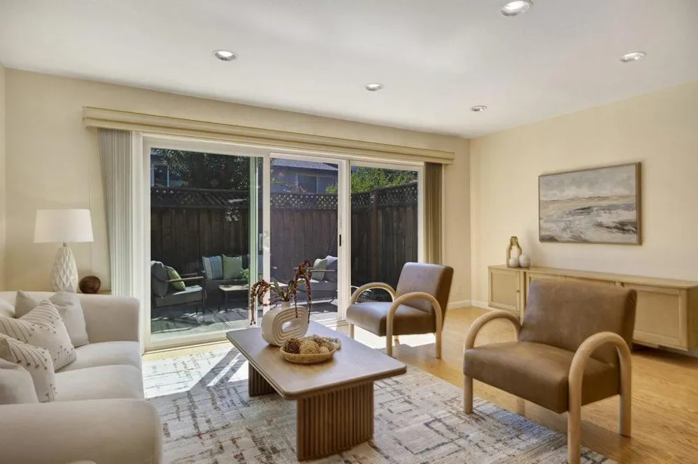 1396 Pinehurst Square San Jose, CA 95117