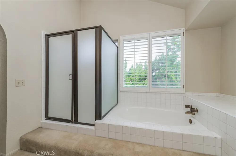 2800 S El Tesoro Hacienda Heights, CA 91745
