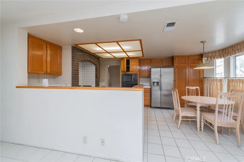 2800 S El Tesoro Hacienda Heights, CA 91745