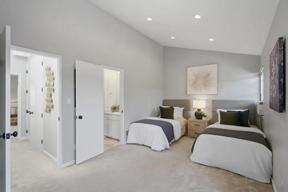 16 Lorton Avenue #3 Burlingame, CA 94010