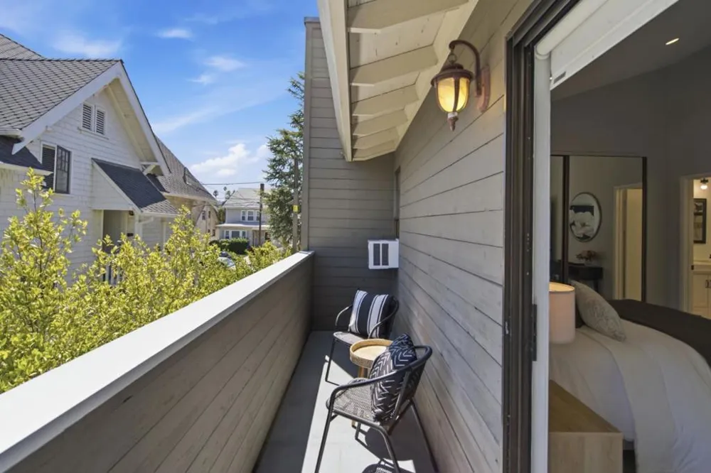 16 Lorton Avenue #3 Burlingame, CA 94010