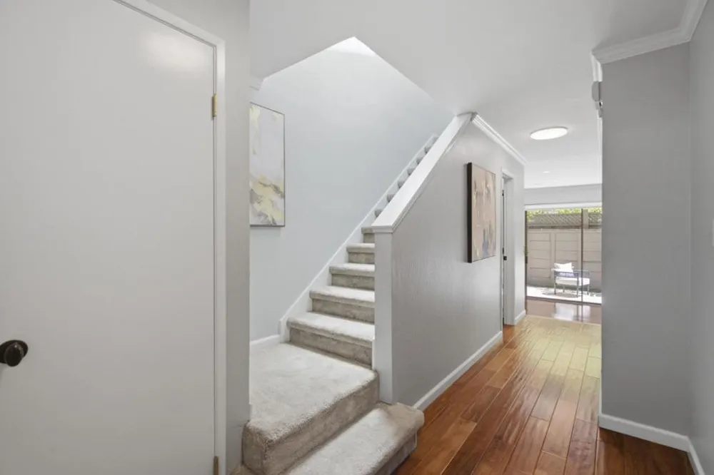16 Lorton Avenue #3 Burlingame, CA 94010