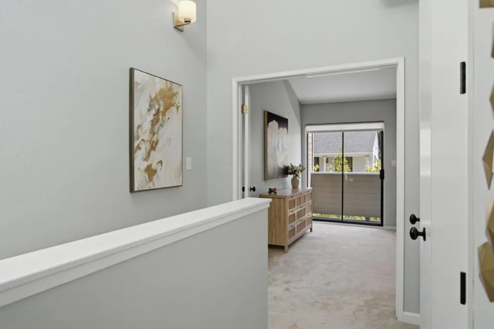 16 Lorton Avenue #3 Burlingame, CA 94010