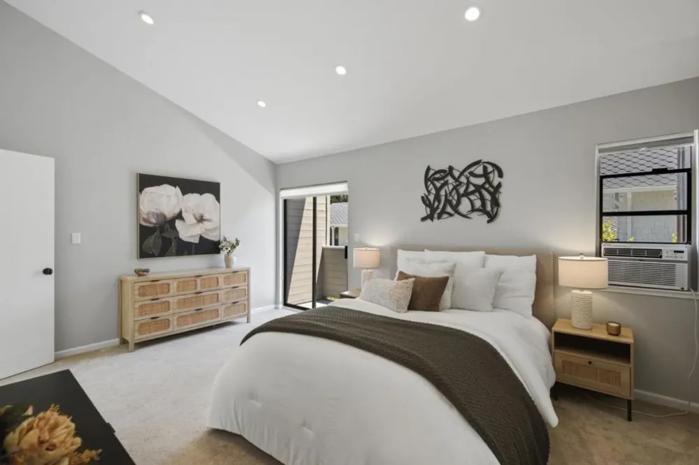 16 Lorton Avenue #3 Burlingame, CA 94010