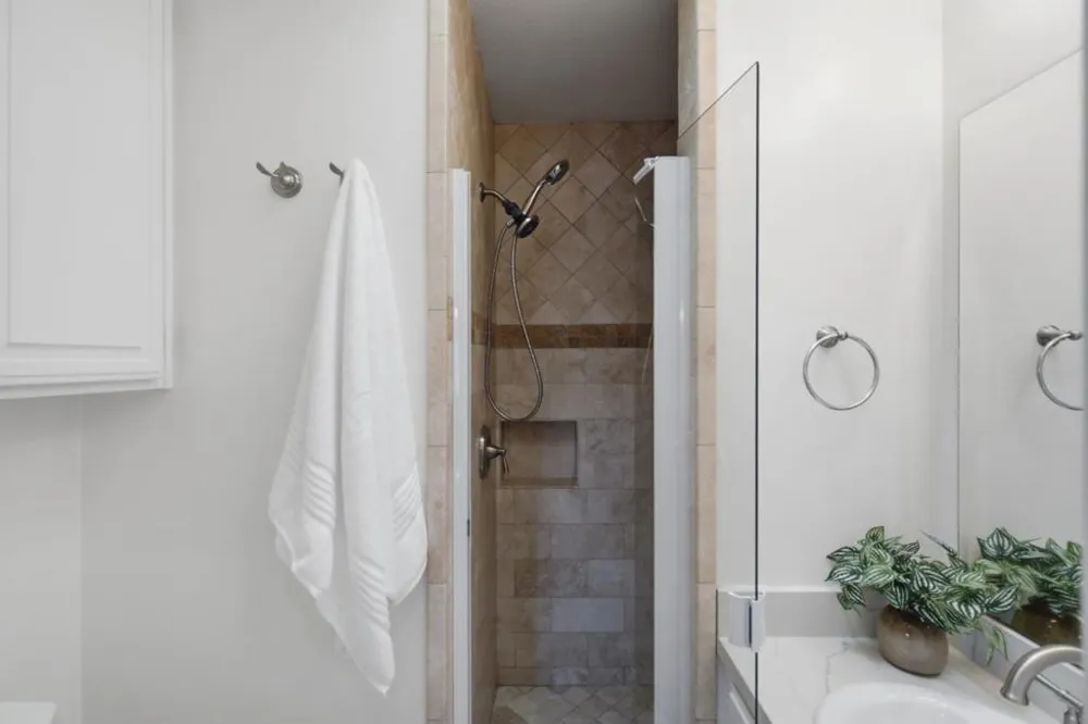 16 Lorton Avenue #3 Burlingame, CA 94010