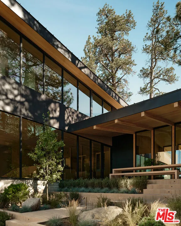 39224 Waterview Drive Big Bear, CA 92315