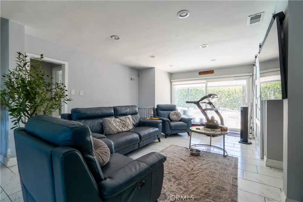 2245 Vista Rd La Habra Heights, CA 90631