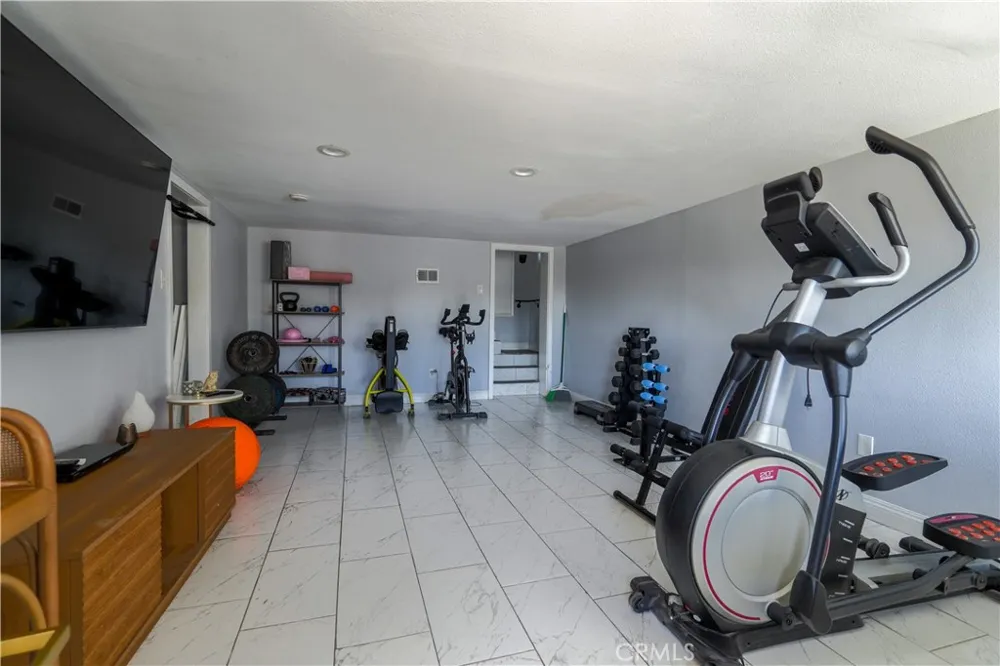 2245 Vista Rd La Habra Heights, CA 90631