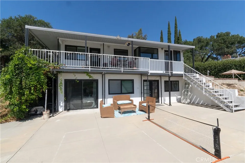 2245 Vista Rd La Habra Heights, CA 90631