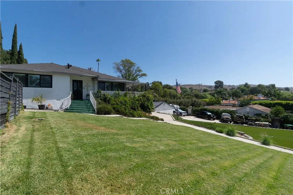 2245 Vista Rd La Habra Heights, CA 90631