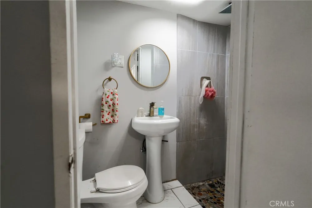 2245 Vista Rd La Habra Heights, CA 90631