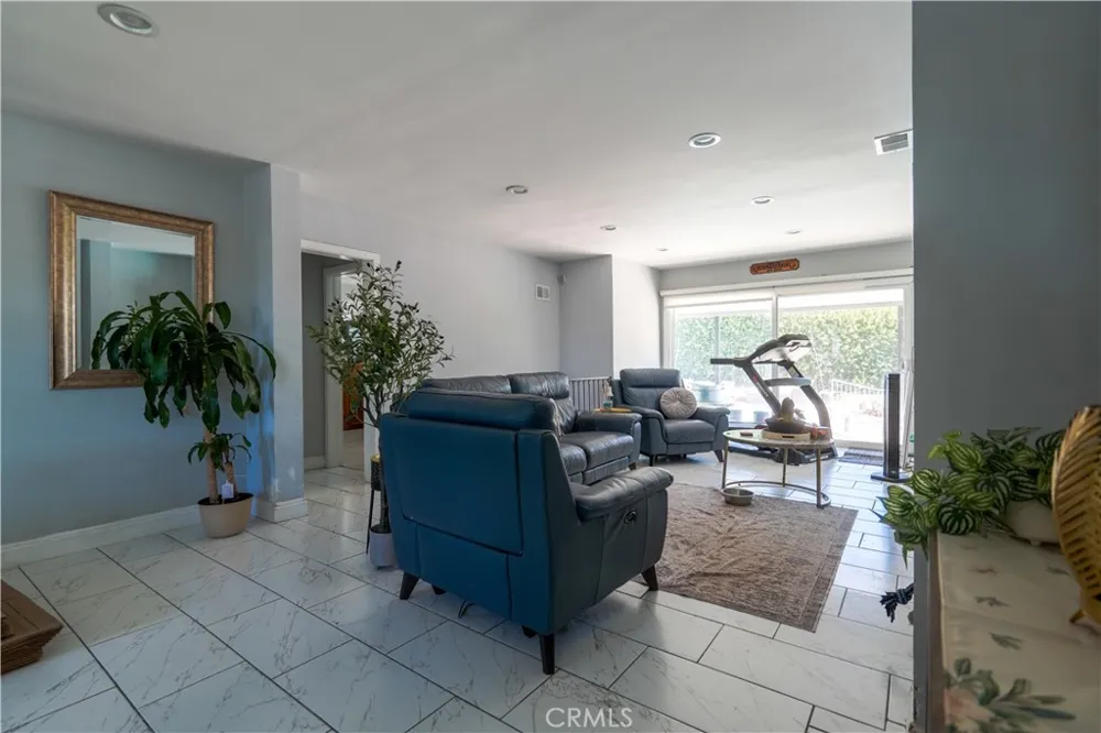 2245 Vista Rd La Habra Heights, CA 90631