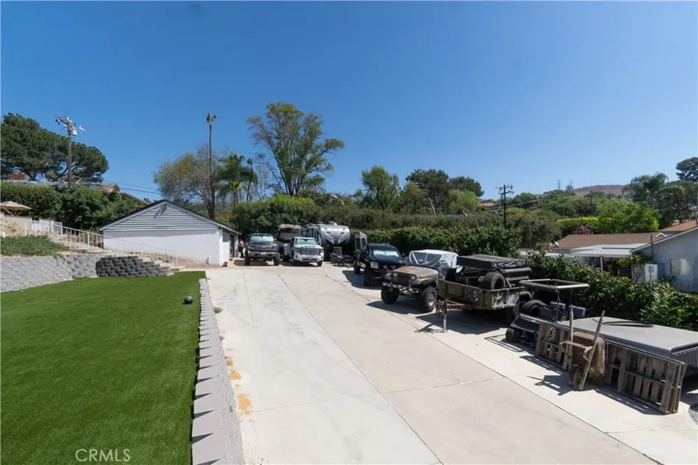 2245 Vista Rd La Habra Heights, CA 90631