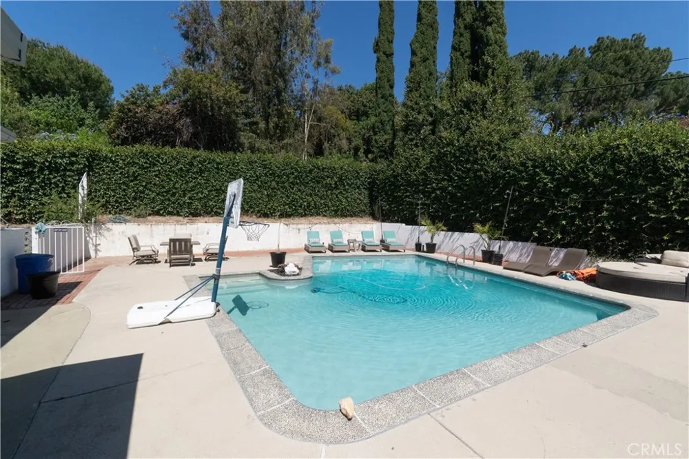2245 Vista Rd La Habra Heights, CA 90631