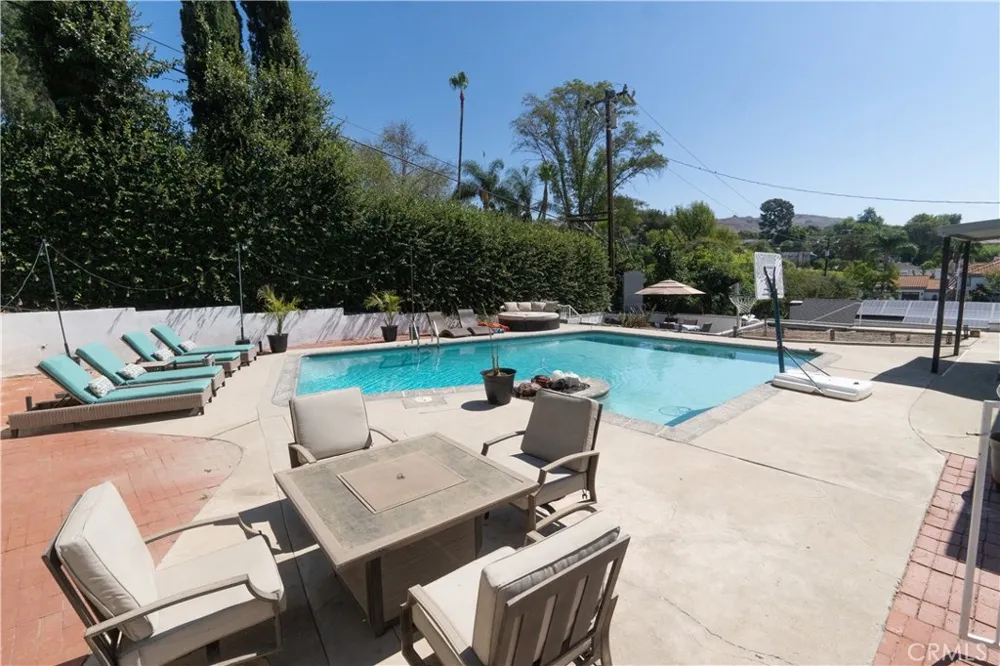 2245 Vista Rd La Habra Heights, CA 90631