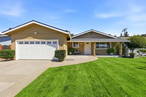 341 Grey Ghost Avenue