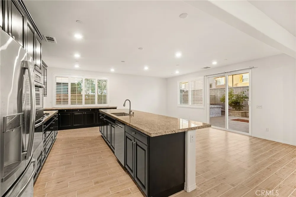 6898 Cache Way Jurupa Valley, CA 91752