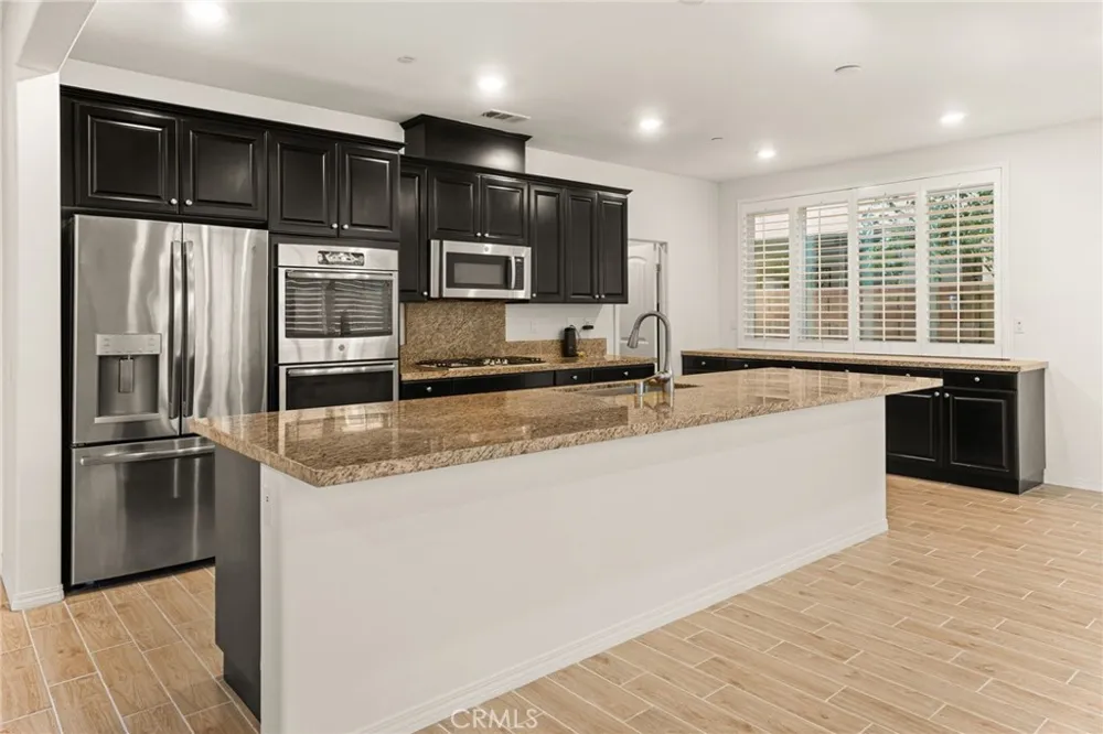 6898 Cache Way Jurupa Valley, CA 91752