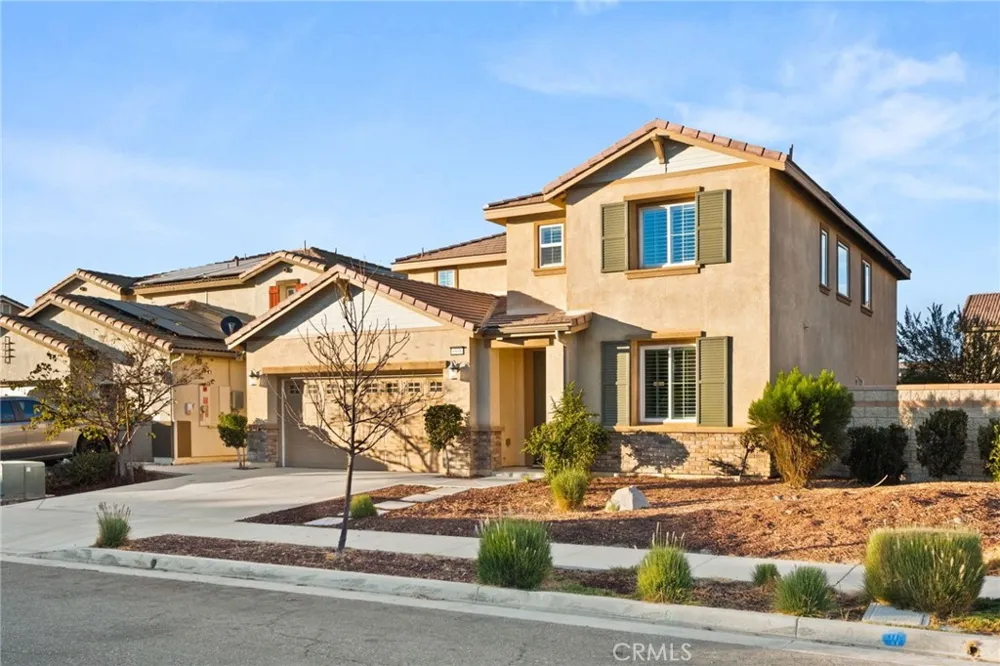 6898 Cache Way Jurupa Valley, CA 91752