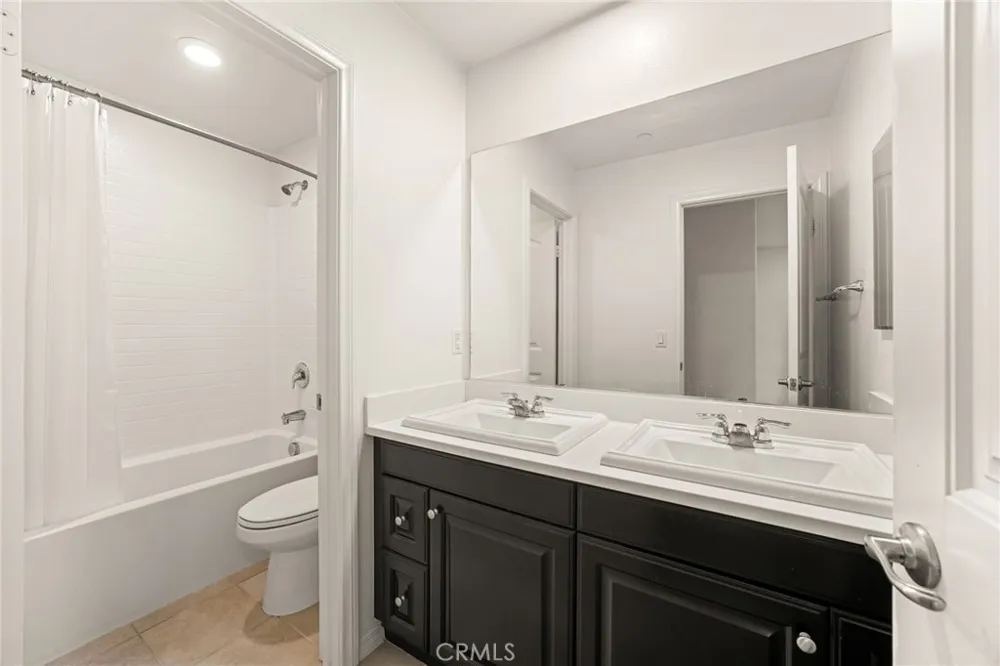 6898 Cache Way Jurupa Valley, CA 91752