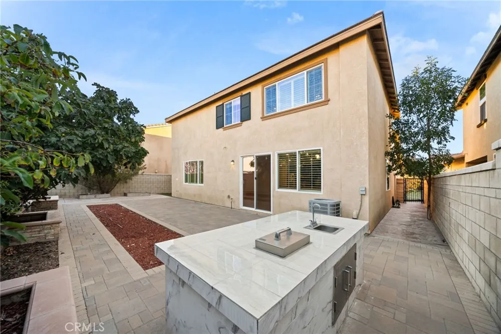 6898 Cache Way Jurupa Valley, CA 91752