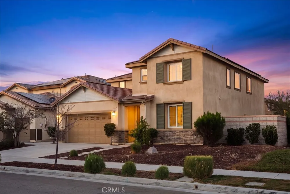 6898 Cache Way Jurupa Valley, CA 91752