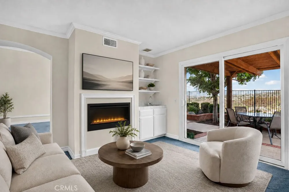 6245 E Quartz Anaheim Hills, CA 92807