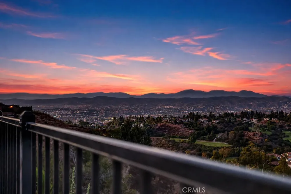 6245 E Quartz Anaheim Hills, CA 92807