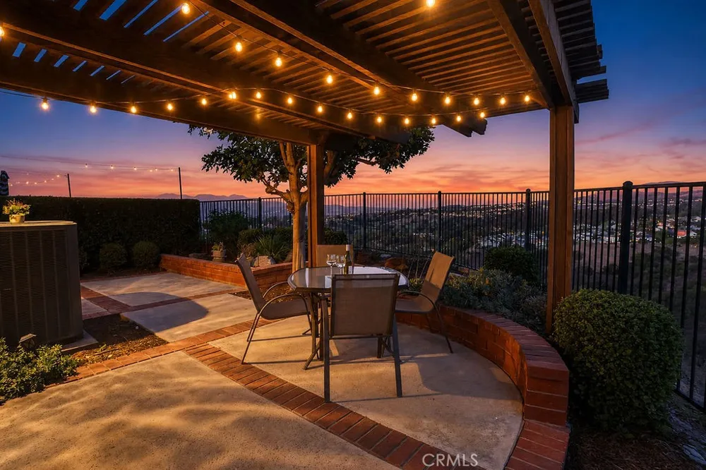 6245 E Quartz Anaheim Hills, CA 92807