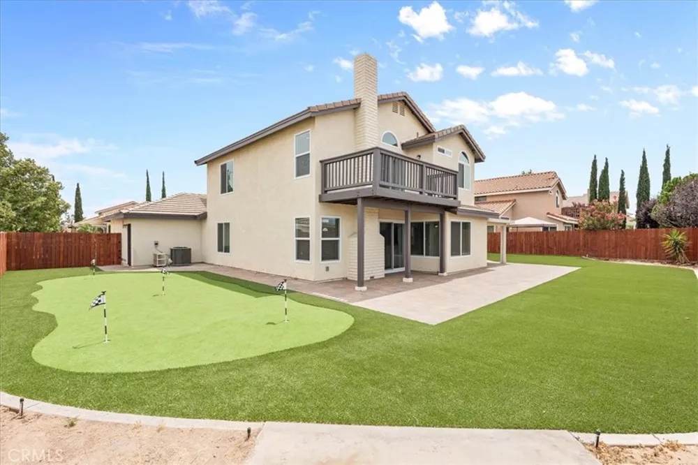 12242 San Ysidro Victorville, CA 92392