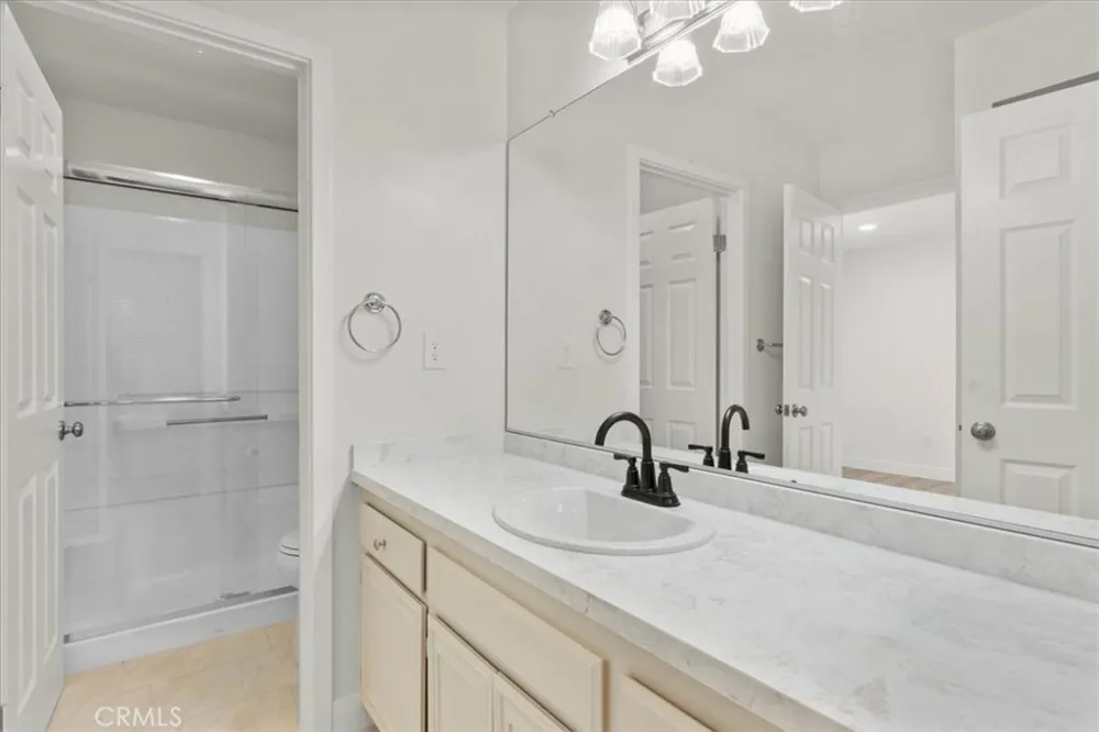 12242 San Ysidro Victorville, CA 92392