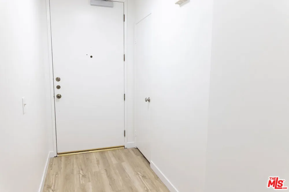 10747 Wilshire Boulevard #PH4 Los Angeles, CA 90024