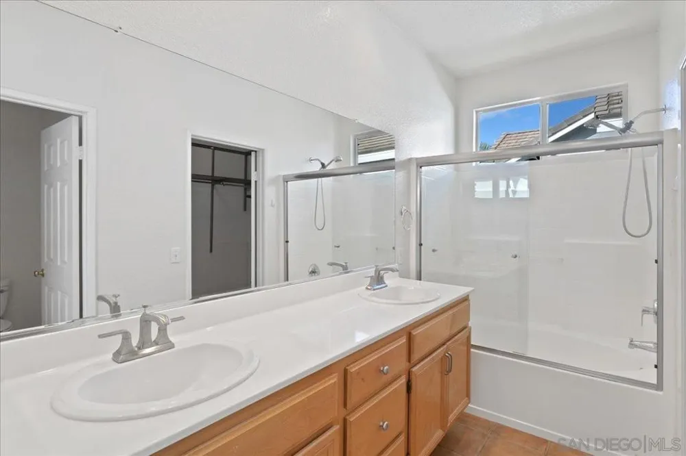 1055 Cottage Encinitas, CA 92024
