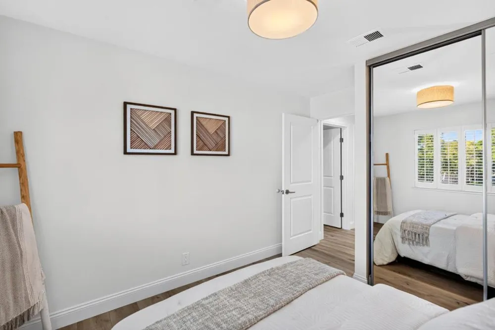 131 Ortega Avenue Mountain View, CA 94040