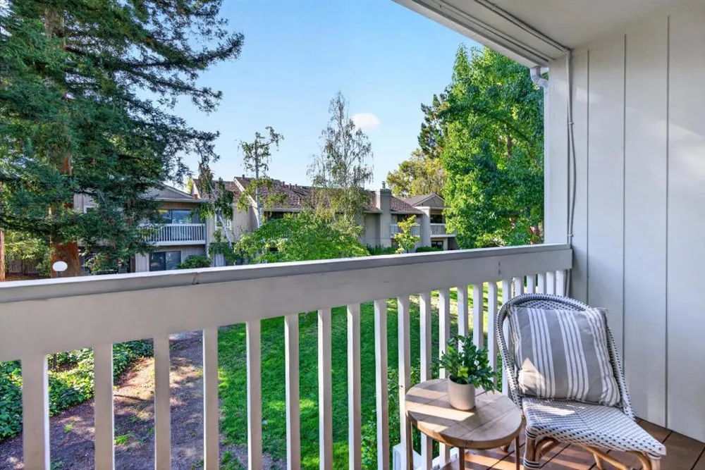 131 Ortega Avenue Mountain View, CA 94040