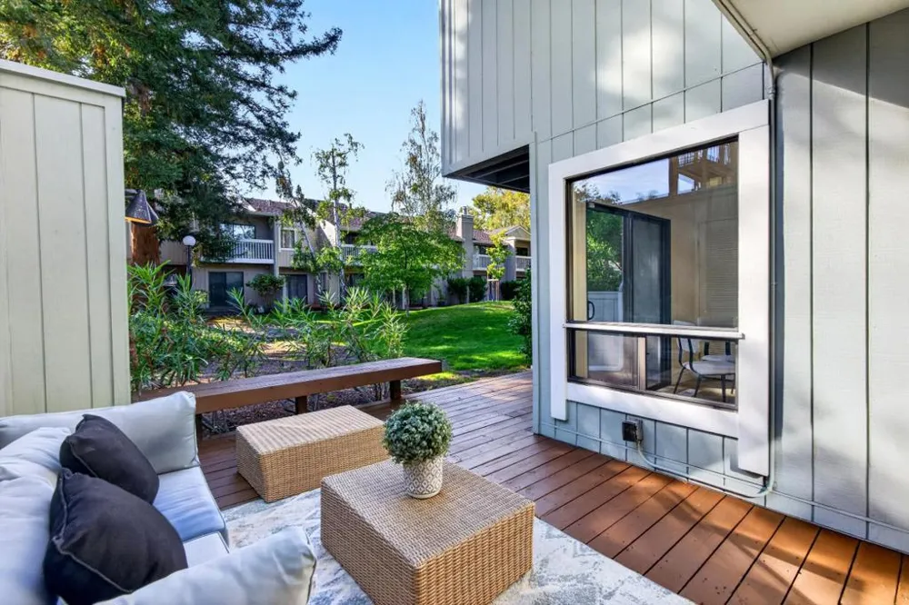 131 Ortega Avenue Mountain View, CA 94040