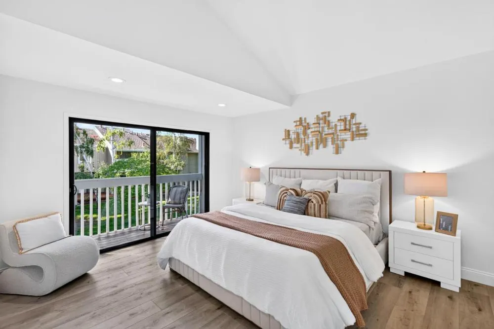 131 Ortega Avenue Mountain View, CA 94040