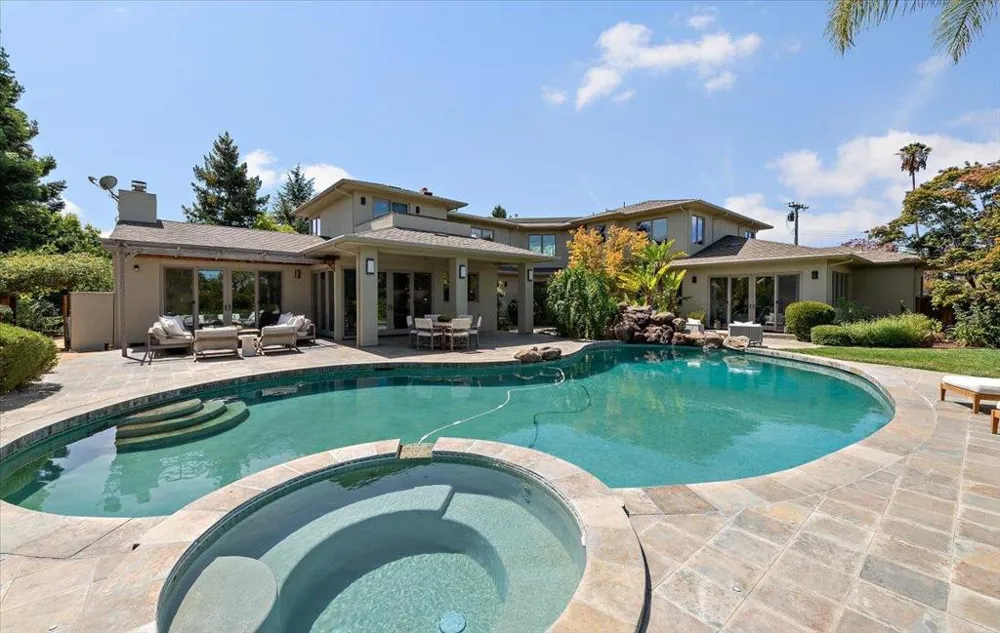 26541 Purissima Road Los Altos Hills, CA 94022