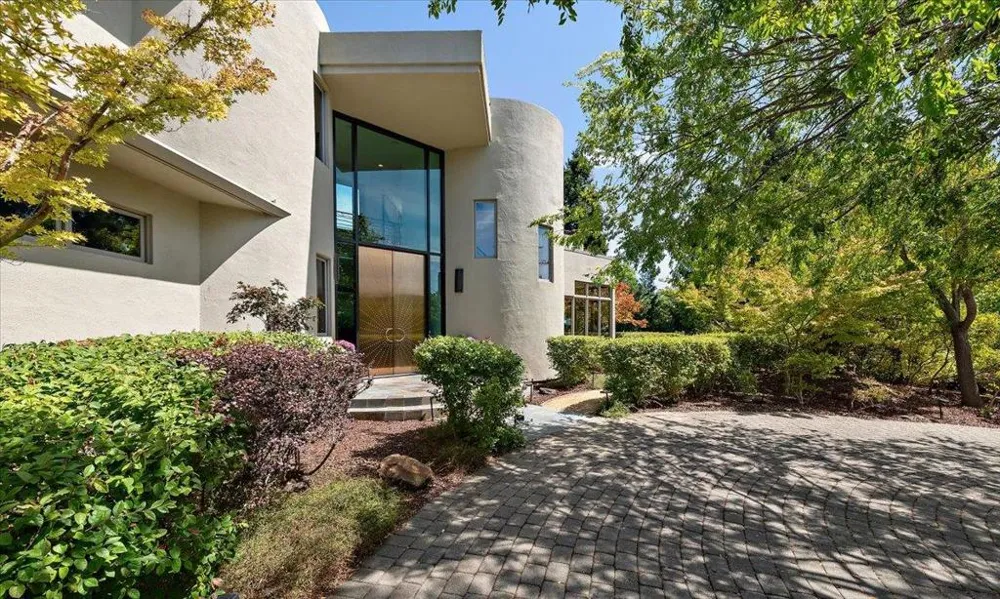 26541 Purissima Road Los Altos Hills, CA 94022