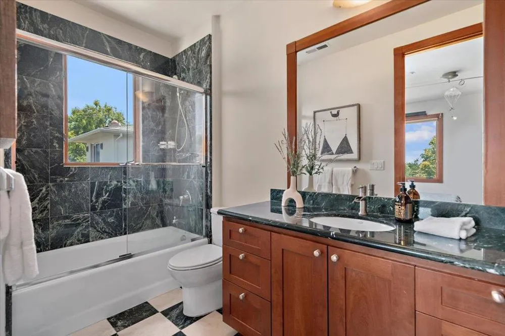 26541 Purissima Road Los Altos Hills, CA 94022