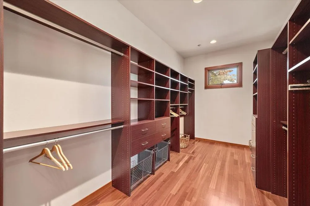26541 Purissima Road Los Altos Hills, CA 94022