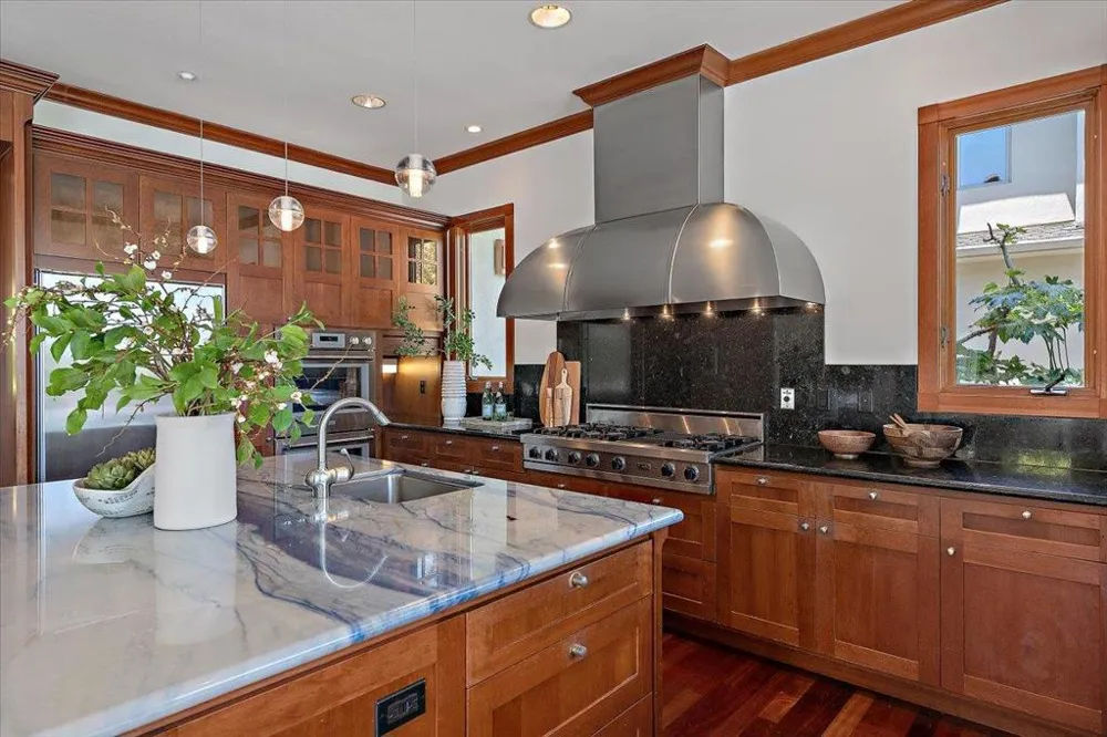26541 Purissima Road Los Altos Hills, CA 94022