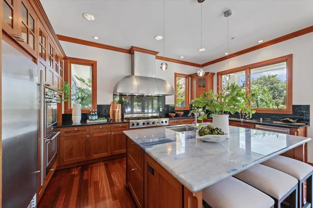 26541 Purissima Road Los Altos Hills, CA 94022