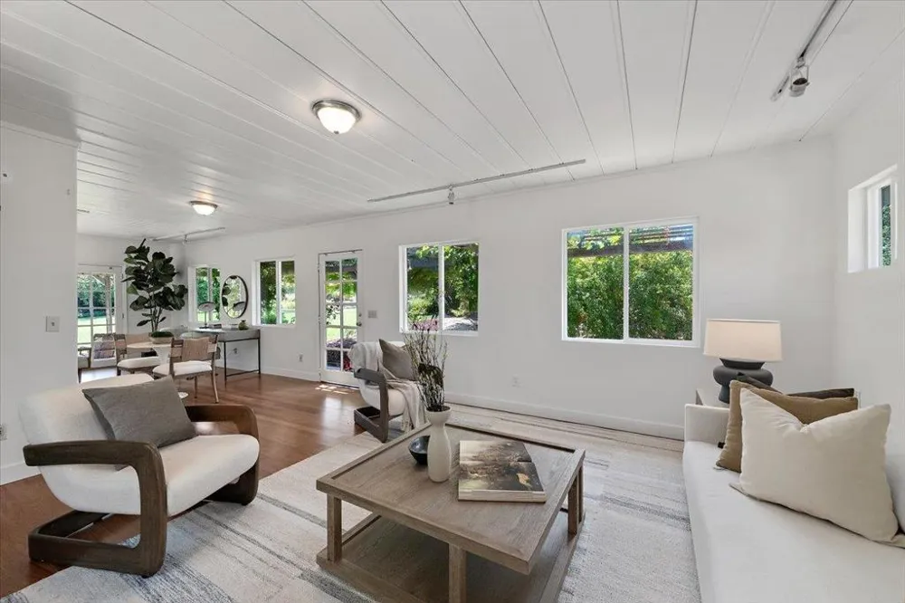 26541 Purissima Road Los Altos Hills, CA 94022