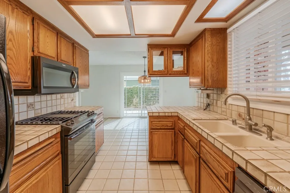 5521 Ludlow Avenue Garden Grove, CA 92845
