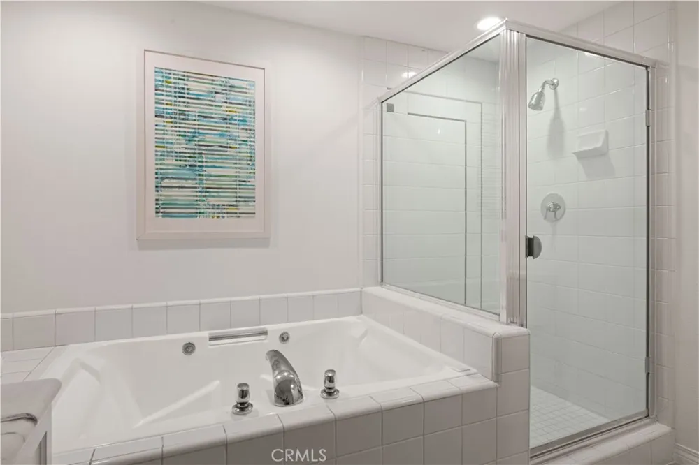3019 3rd Street #202 Santa Monica, CA 90405