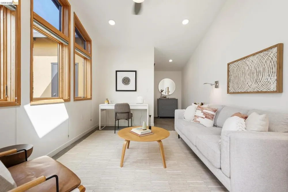 1905 Chestnut St Berkeley, CA 94702