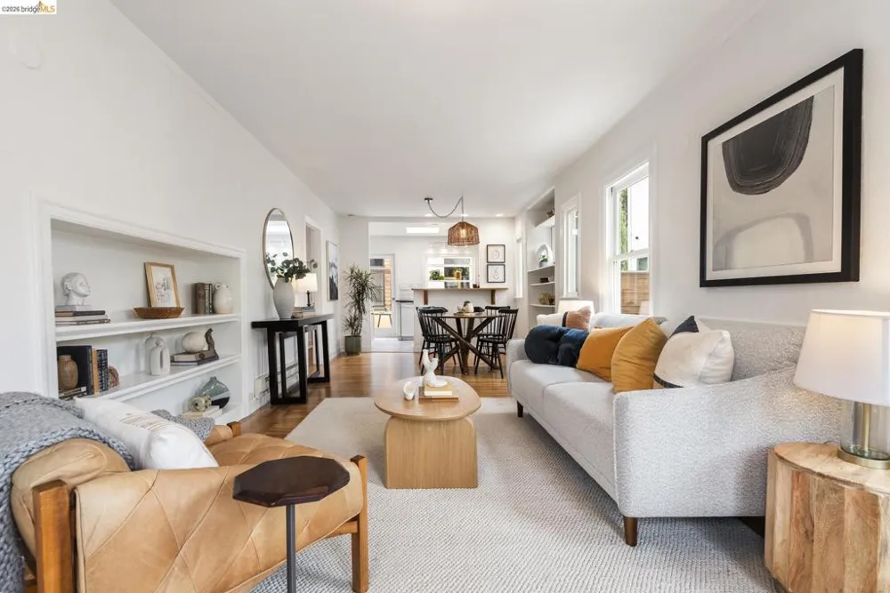 1905 Chestnut St Berkeley, CA 94702